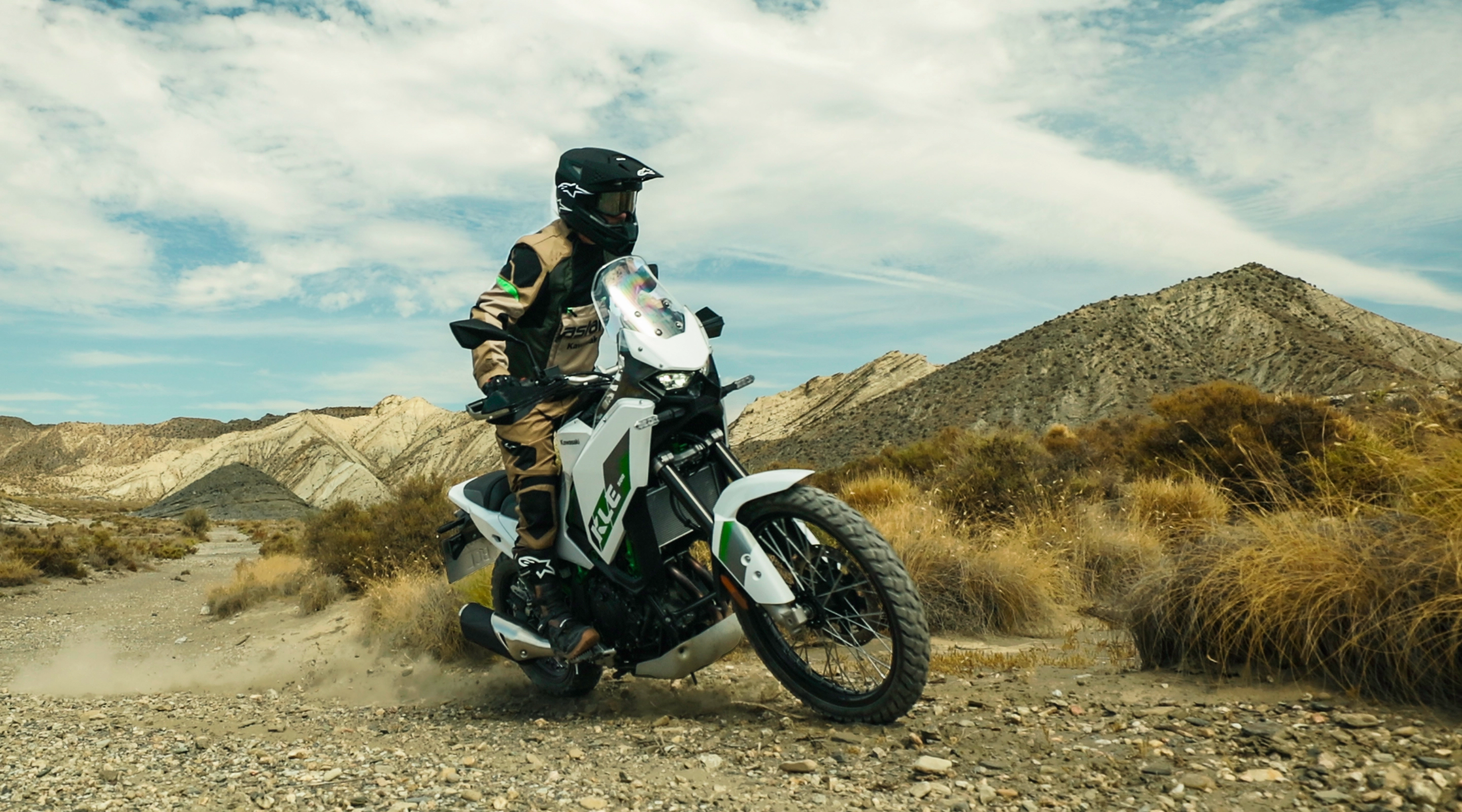 Kawasaki KLE 500. Life is a rally. Ride it.